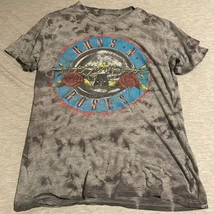 Guns and roses t-shirt